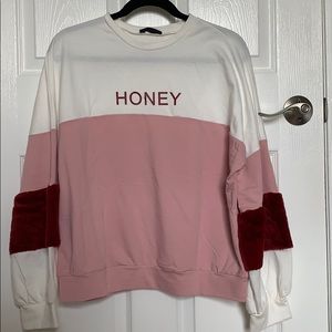 SHEIN Honey Sweatshirt w/ Fur sleeves